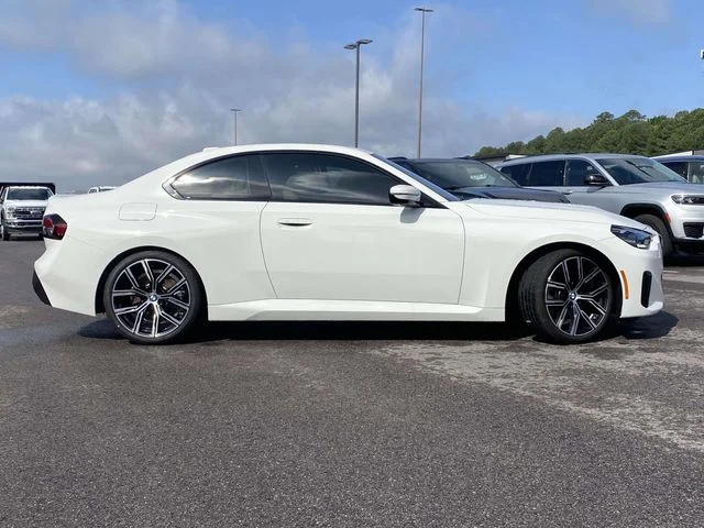 3MW23CM0XR8E25768