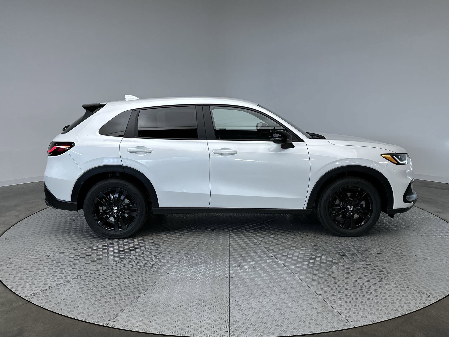 New 2026 Platinum White Pearl Honda Sport image 10
