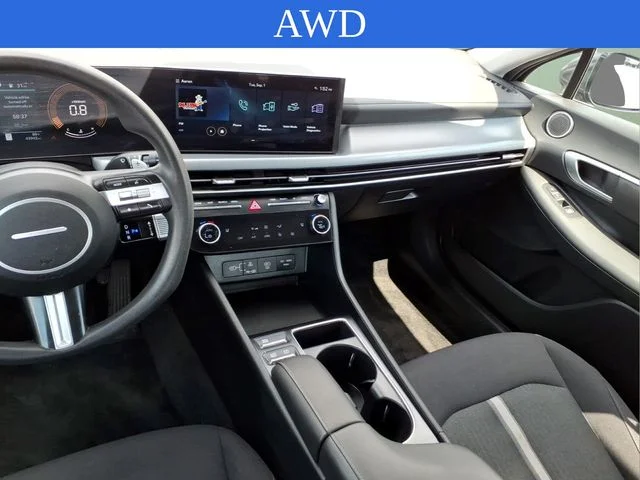 Used 2025 Gray Hyundai SEL image 18