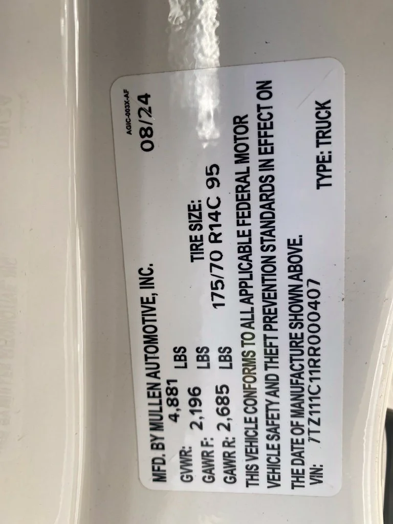 Used 2024 White MULLEN  image 28
