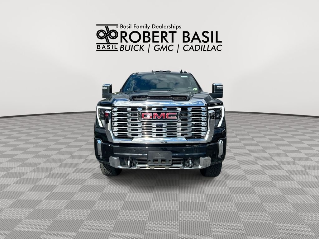 Used 2024 Black GMC Denali image 3