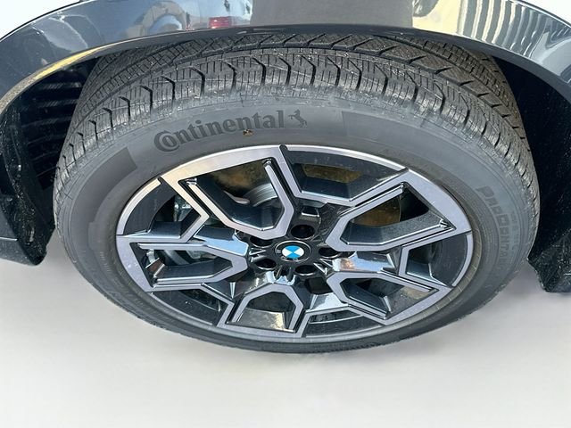 New 2026 White BMW xDrive28i image 24