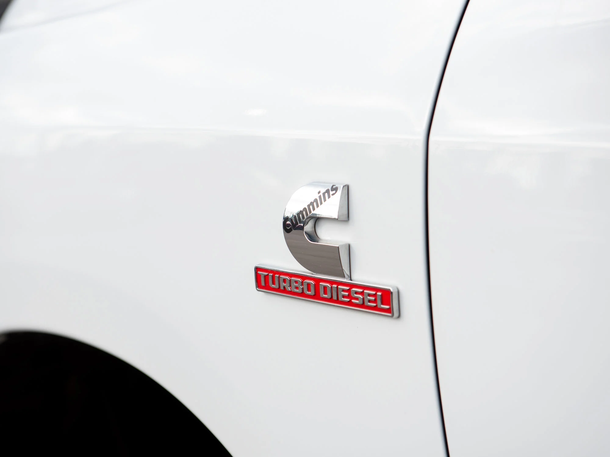 Certified Used 2023 White RAM Big Horn * No Accidents | Cummins Diesel | Apple CarPlay | Remote Start | Heated Seats image 14