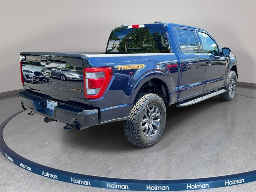 Used 2022 Blue Ford Tremor image 6