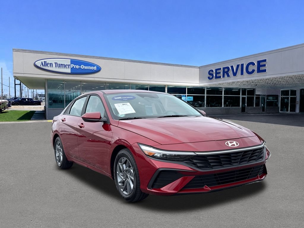Certified Used 2024 Ultimate Red Hyundai SEL image 2
