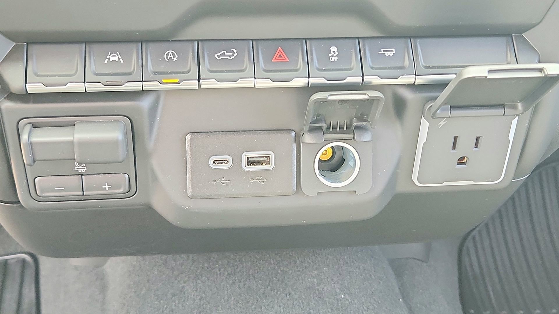 2026 Chevrolet Silverado 1500 Custom - Photo 15