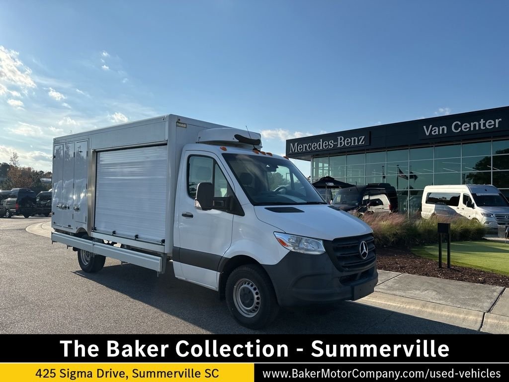 2022 Mercedes-Benz Sprinter 3500XD 170 WB 3.0D's photo