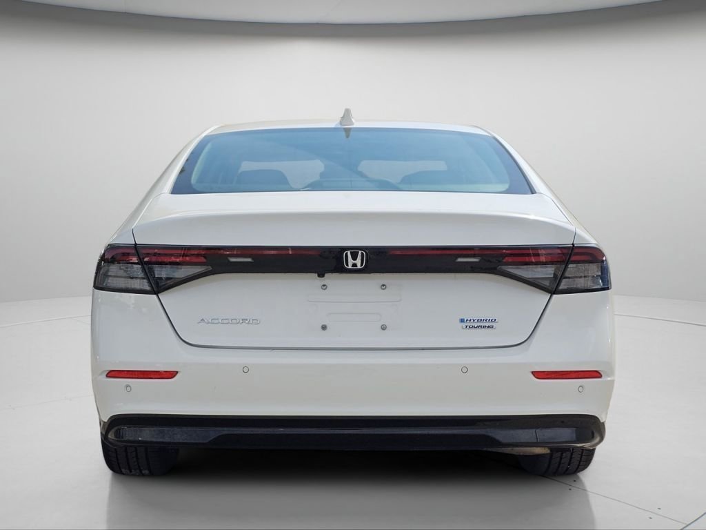 Certified Used 2025 Platinum White Pearl Honda HYBRID TOURING image 62