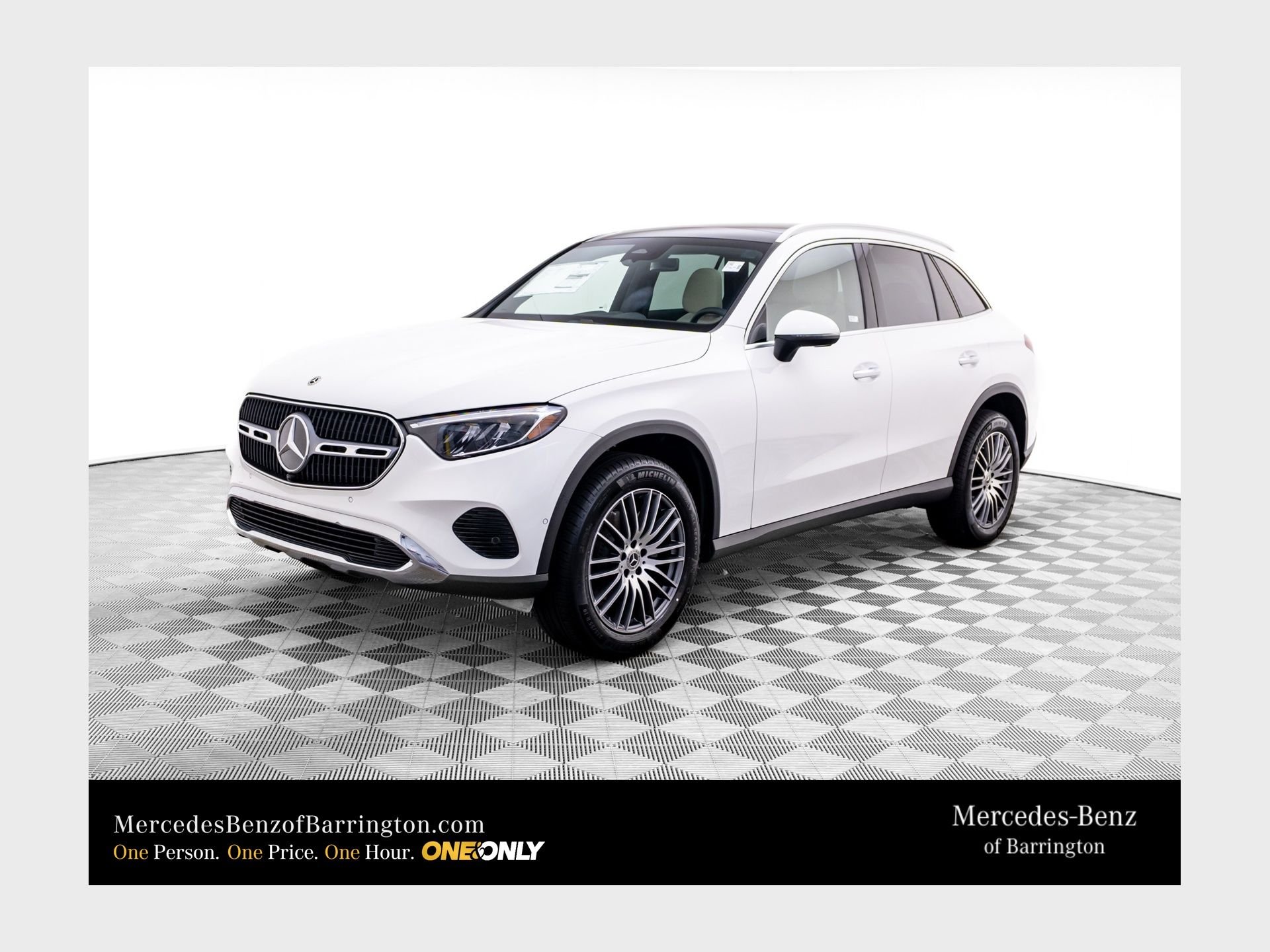 New 2026 Polar White Mercedes-Benz GLC 300 image 1