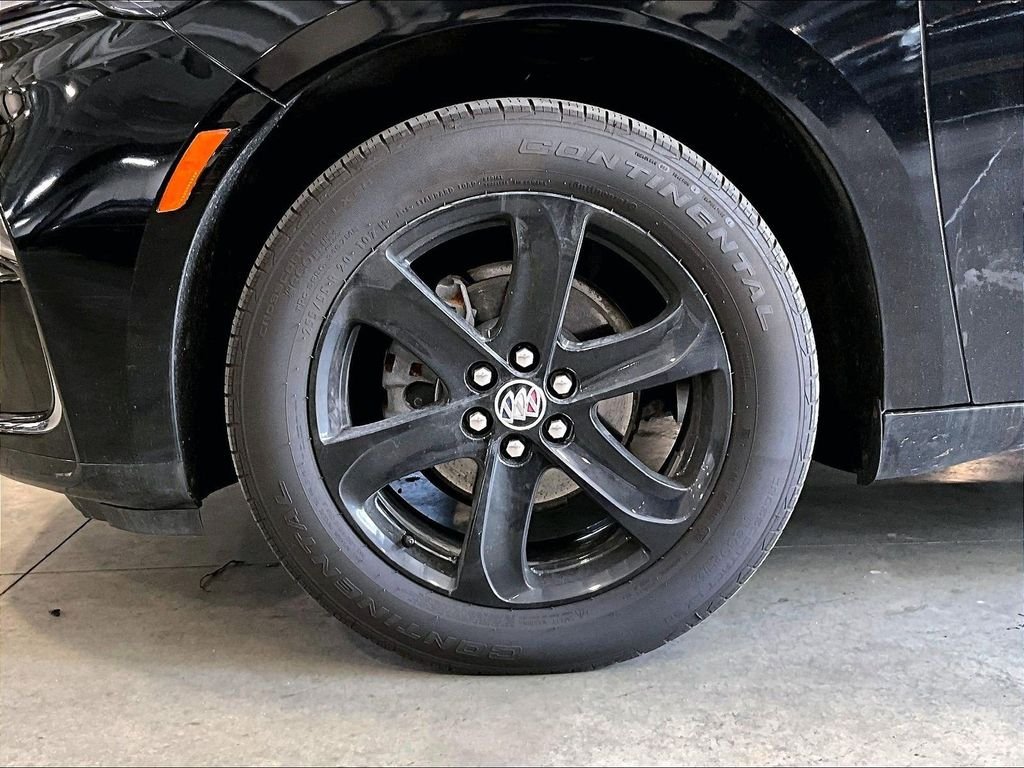 Used 2023 Black Buick Essence image 7