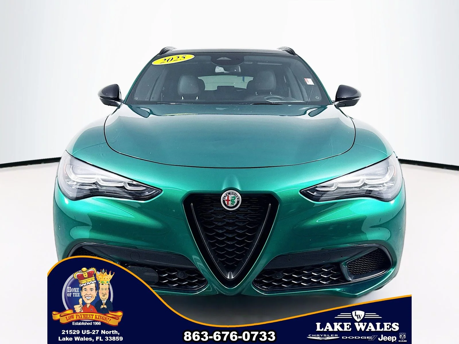 Used 2025  Alfa Romeo  image 2