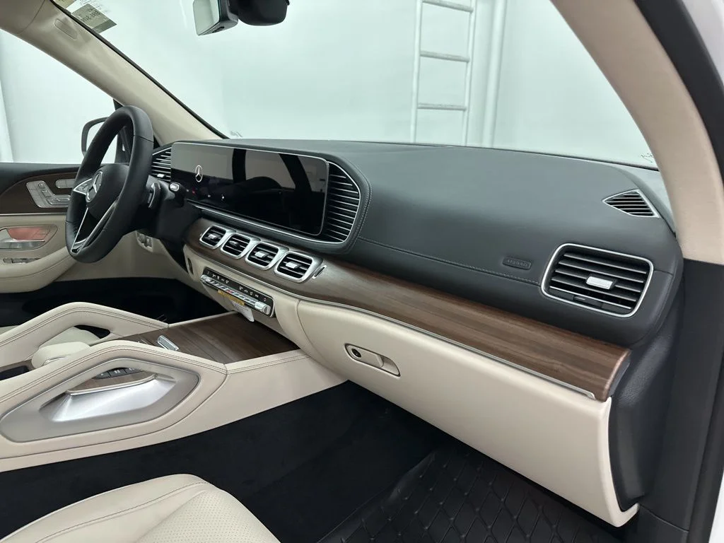 Used 2026 White Mercedes-Benz GLE 350 image 28