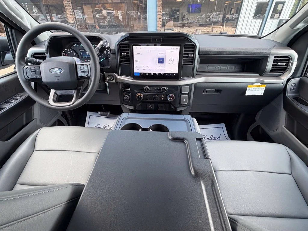 New 2026 Oxford White Ford XL image 2