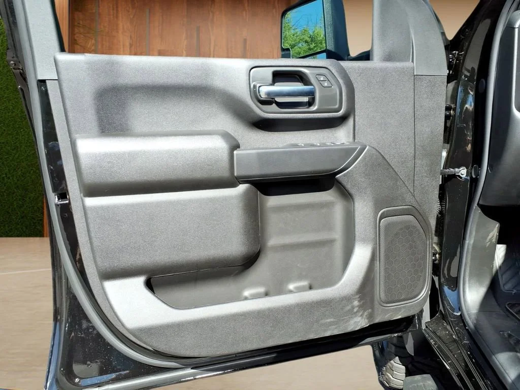 2026 Chevrolet Silverado 2500 HD Custom - Photo 18