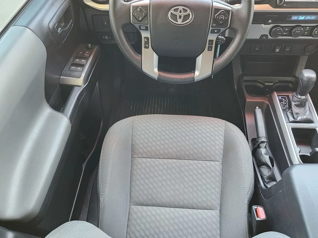 2021 Toyota Tacoma SR5 - Photo 11