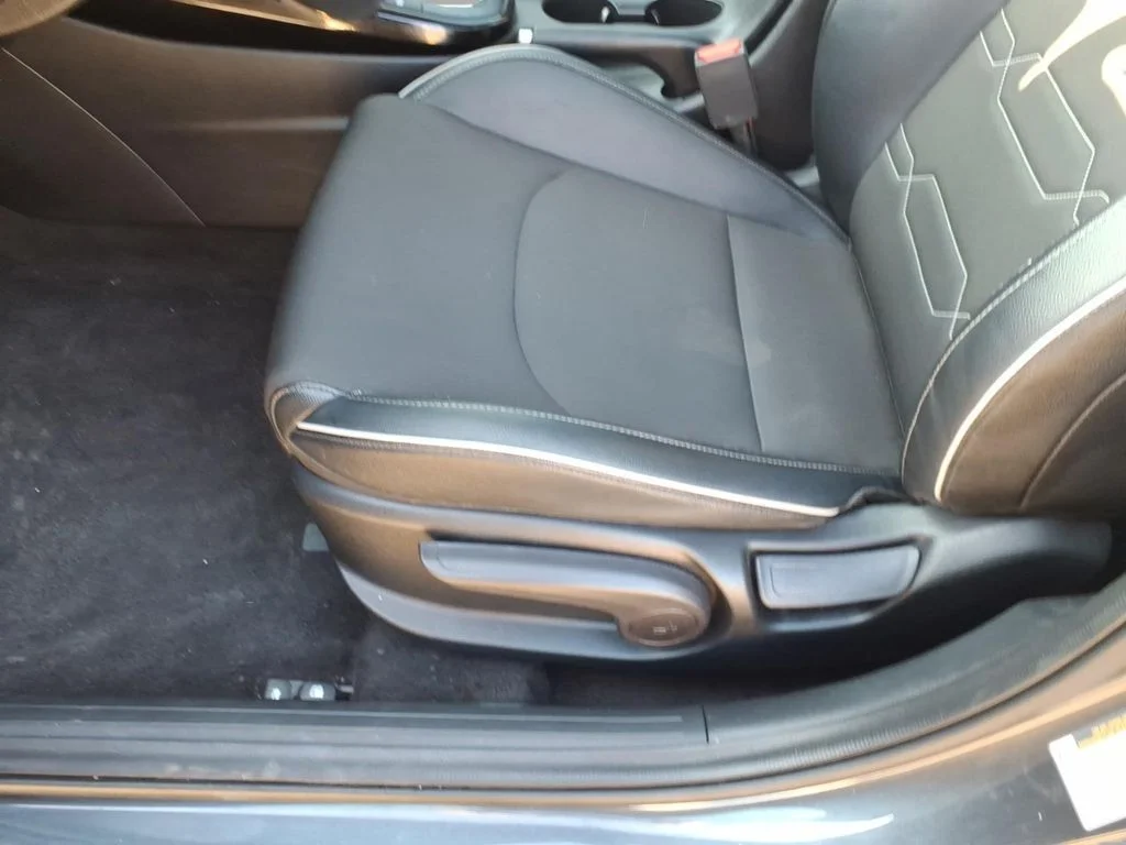 Used 2020 Gray Kia GT-Line image 15