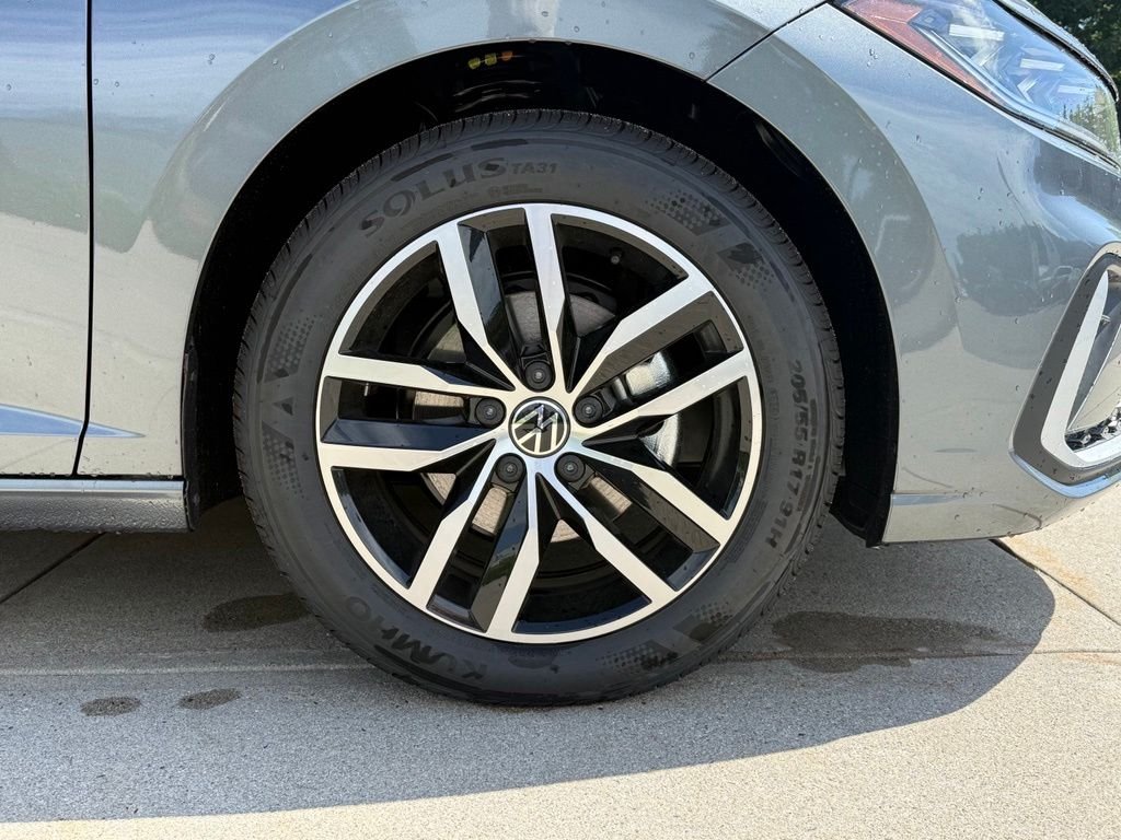 New 2026 Gray Volkswagen 1.5T SE image 8