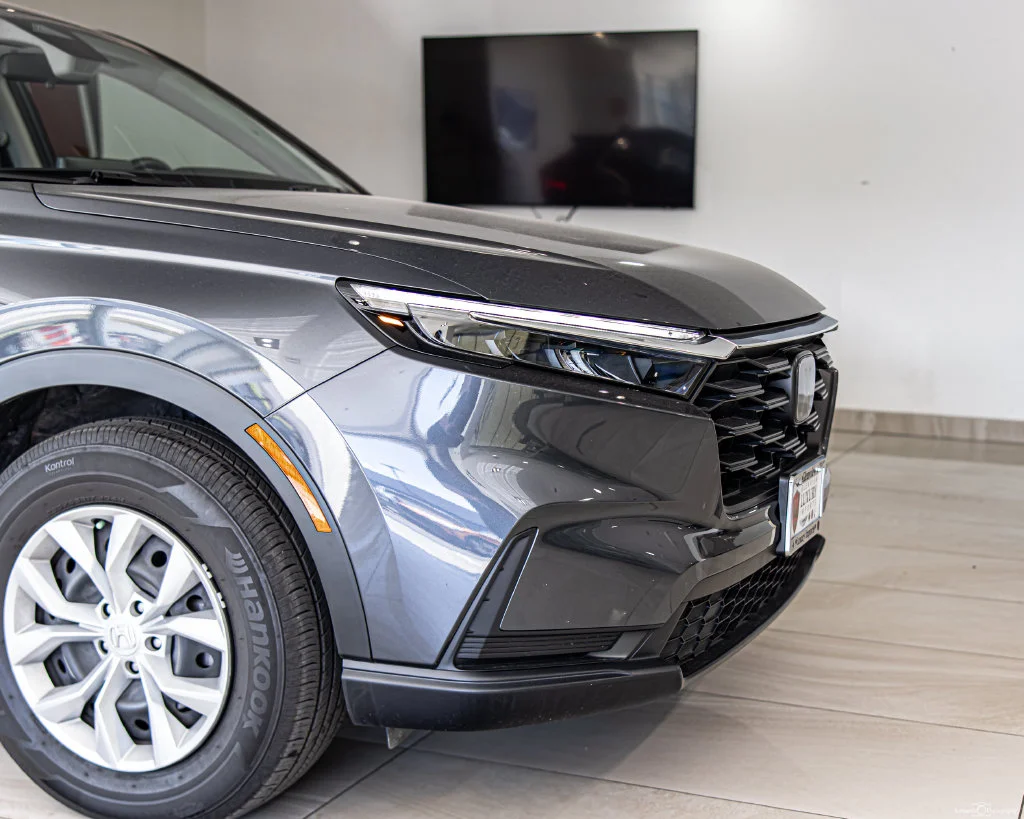 Used 2025 Gray Honda LX image 3