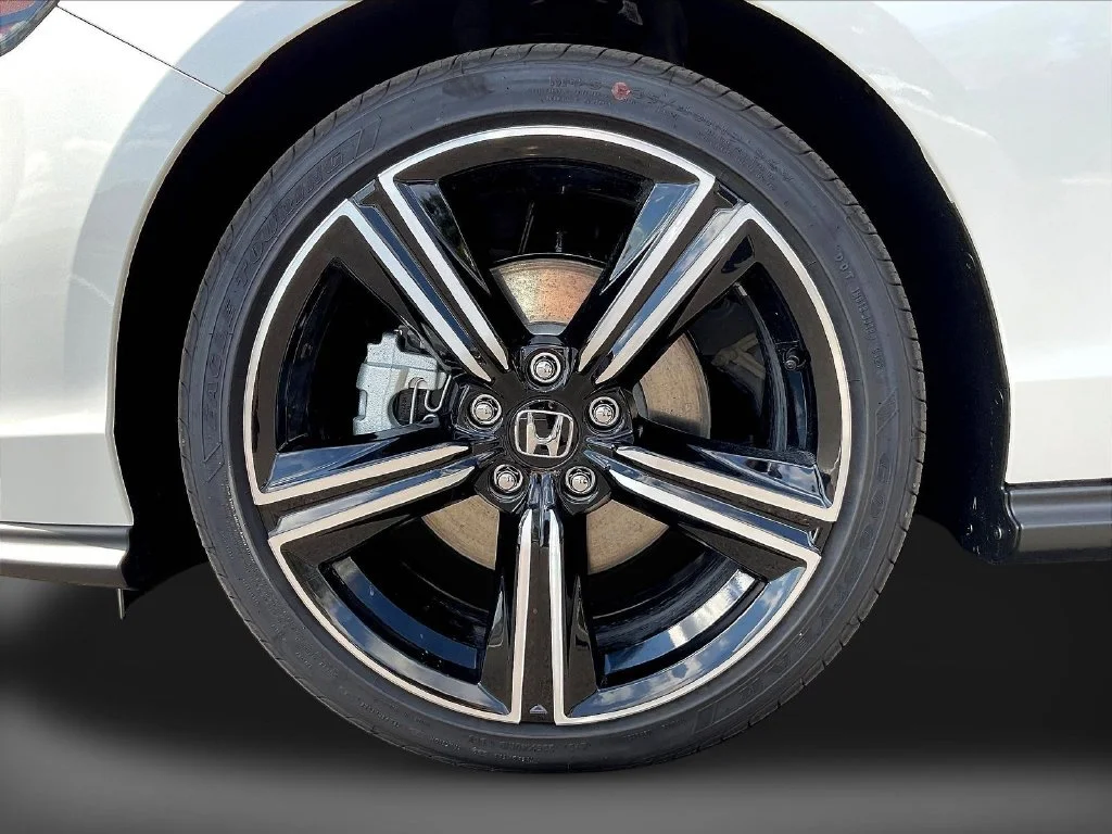 New 2026 Platinum White Pearl Honda Sport Hybrid image 34