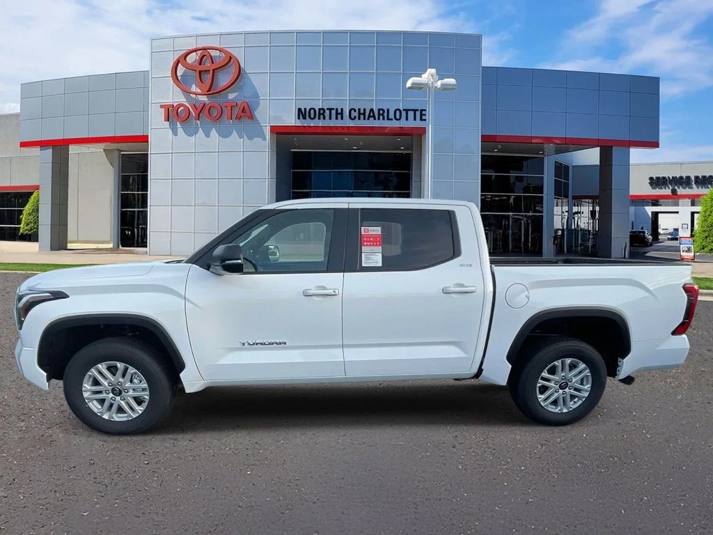 New 2026 Ice Cap Toyota SR5 image 6