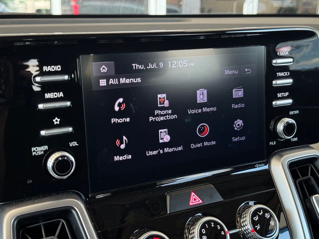 Used 2022 Silver Kia LX image 29