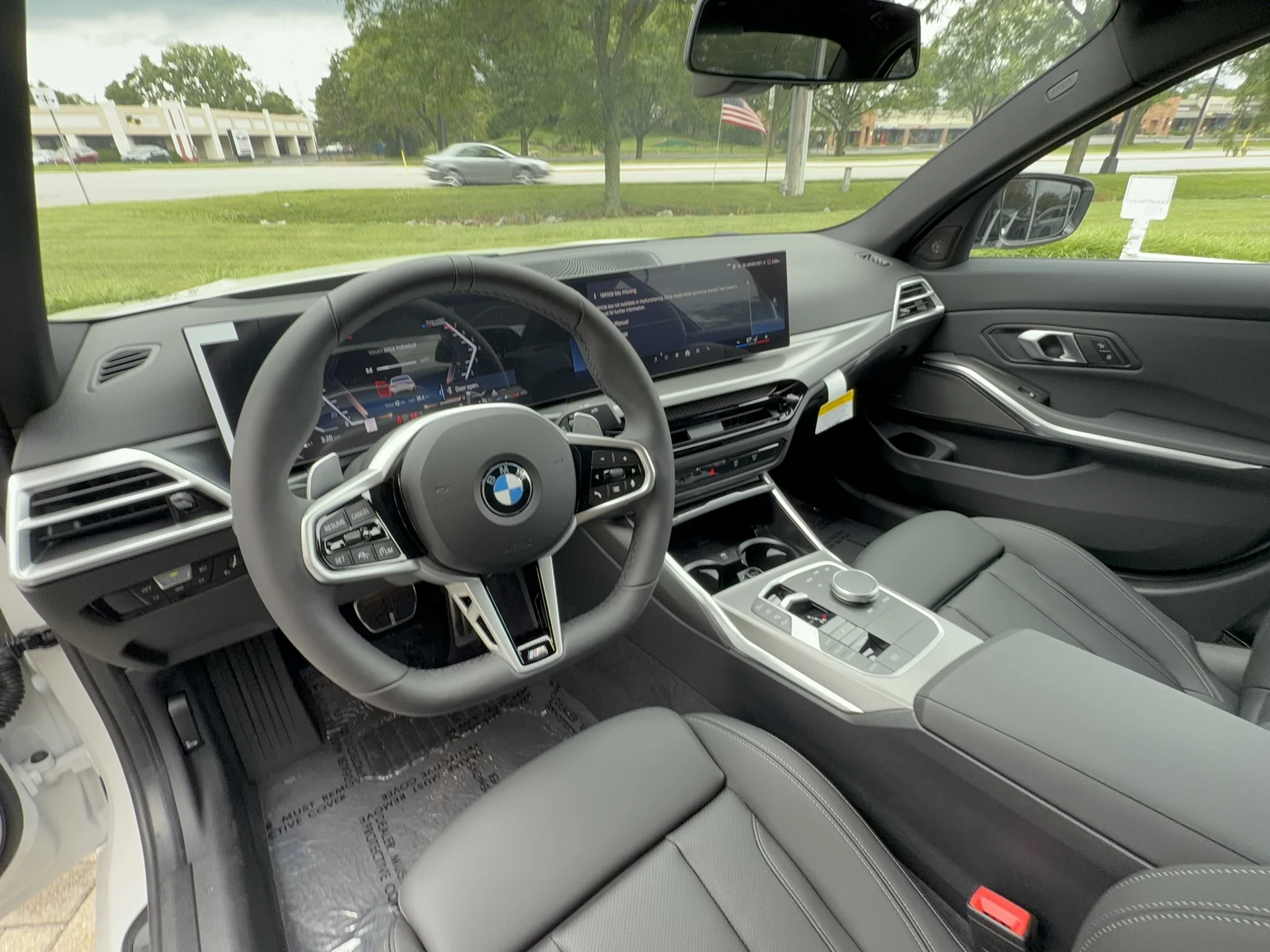 New 2026 Mineral White Metallic BMW xDrive image 11