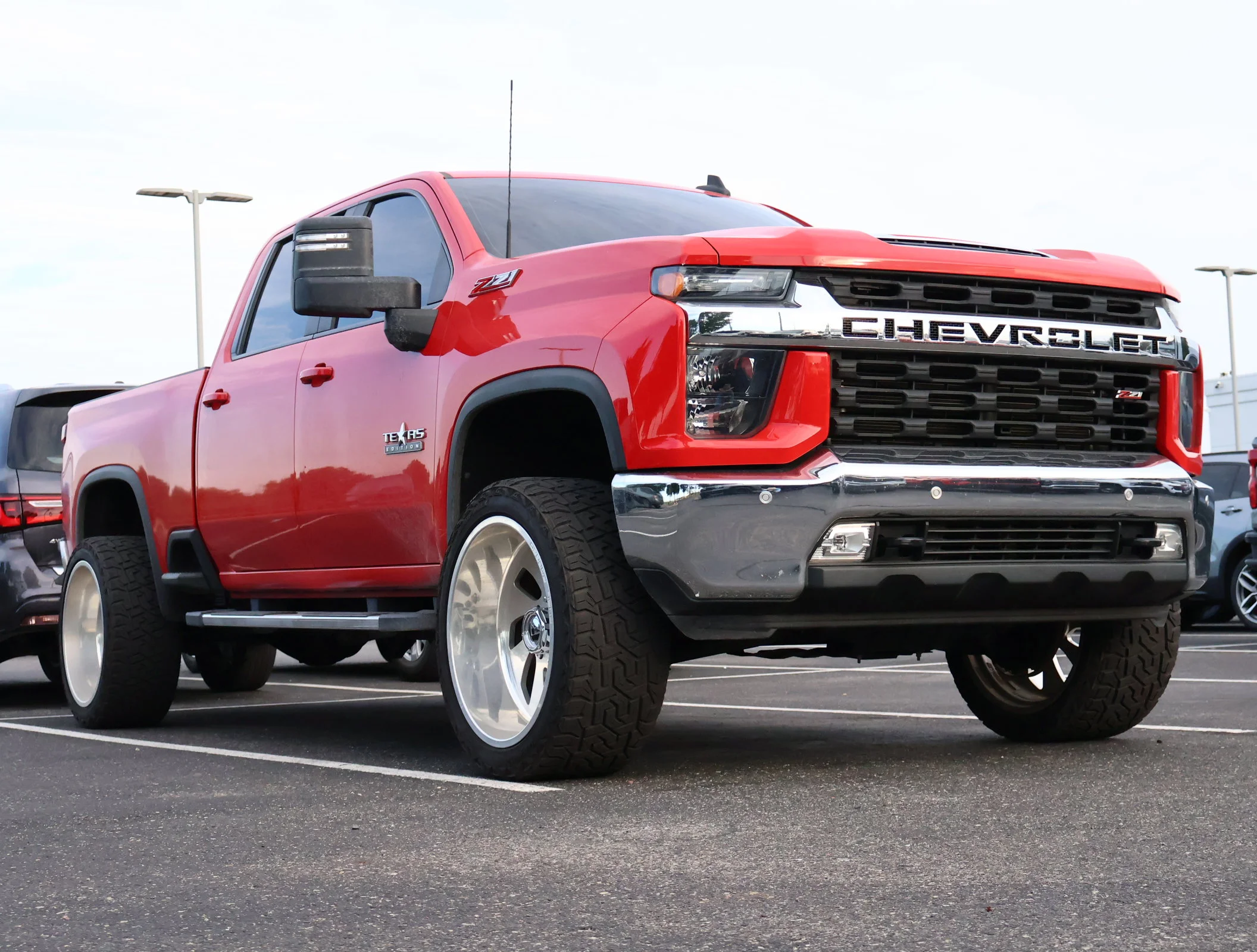 2020 Chevrolet Silverado HD LT 4WD Crew Cab Standard Box's photo