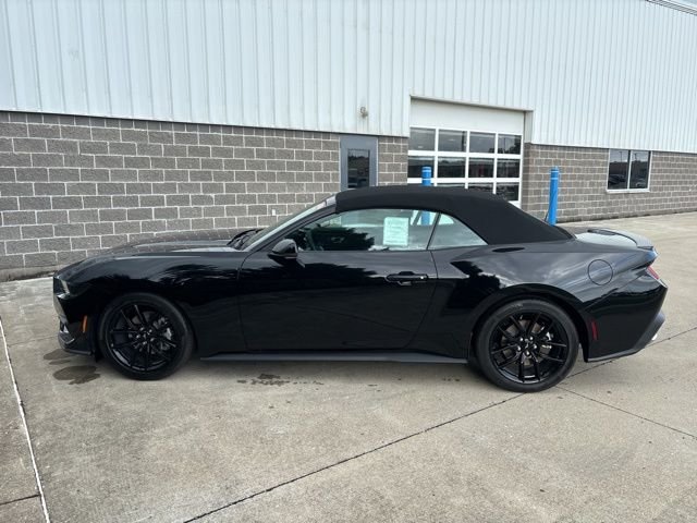 New 2025 Shadow Black Ford EcoBoost Premium image 41