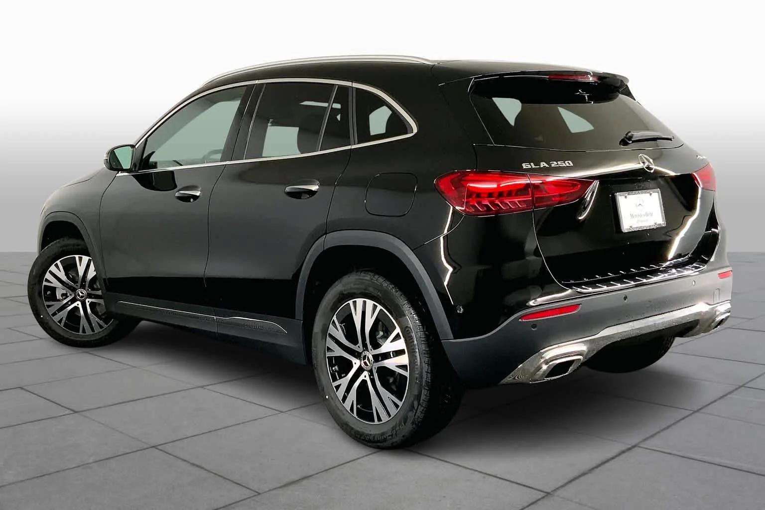 2025 Mercedes-Benz GLA GLA250 - Photo 4