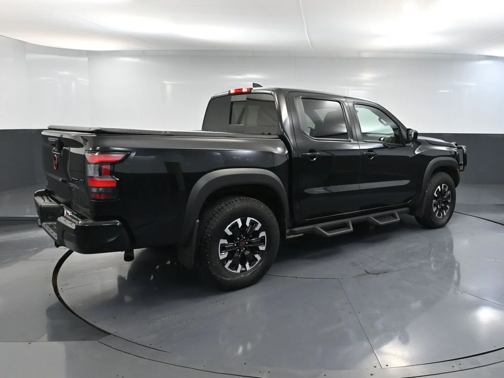 Used 2023 Black Nissan PRO-4X image 5