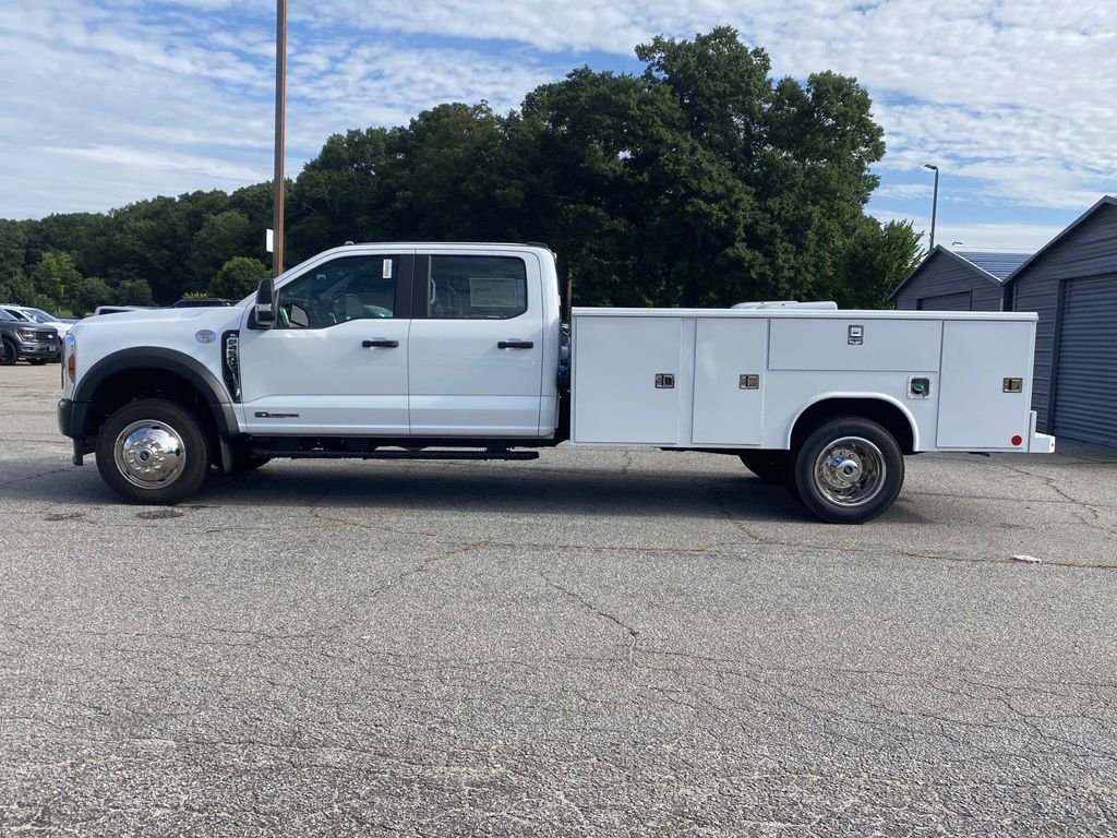 New 2026 Oxford White Ford F-450® XL image 5