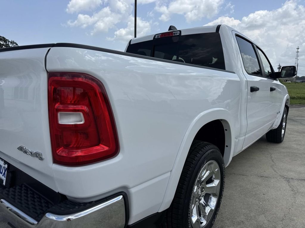 New 2026 Bright White Clearcoat RAM Big Horn/Lone Star image 17