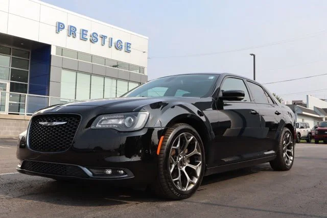Used 2018 Chrysler 300 S with VIN 2C3CCABG5JH151468 for sale in Columbiana, OH