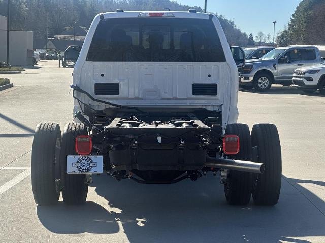 2025 Ford F-550 Super Duty Chassis Cab XL - Photo 19