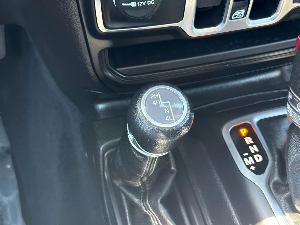 Used 2025 Gray Jeep Sport S image 13