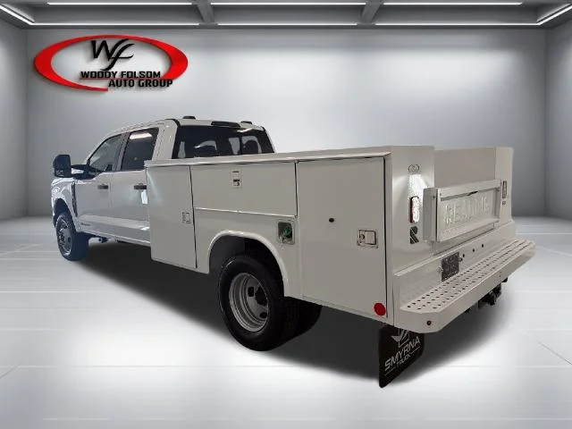 New 2027 Oxford White Ford F-350® XL image 27