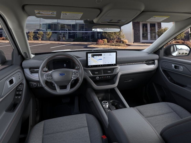 New 2026 Space White Metallic Ford Active image 9