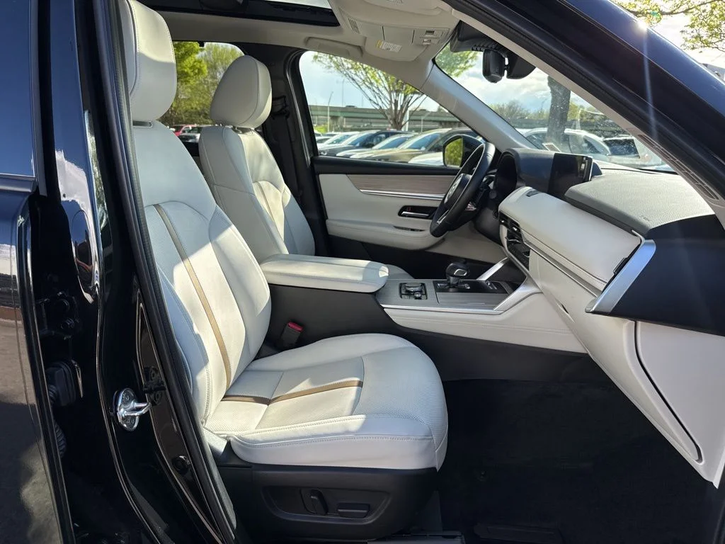 2025 Mazda CX-90 Premium Plus Package - Photo 37