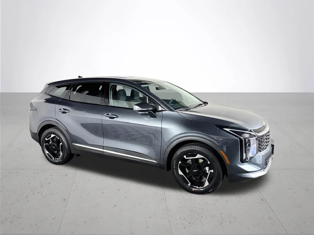 New 2027 Gravity Gray Kia S image 4
