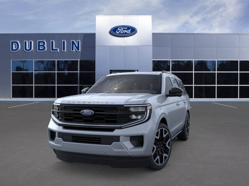 New 2026 Glacier Gray Metallic Tri-Coat Ford Platinum® image 2