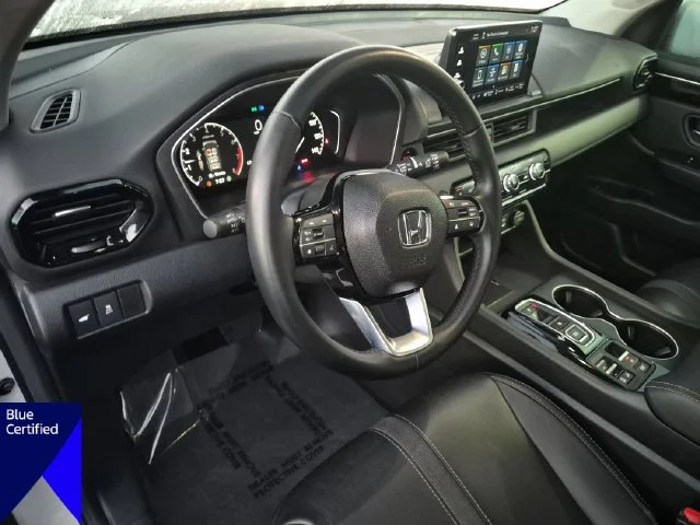 Certified Used 2025  Honda EX-L image 16