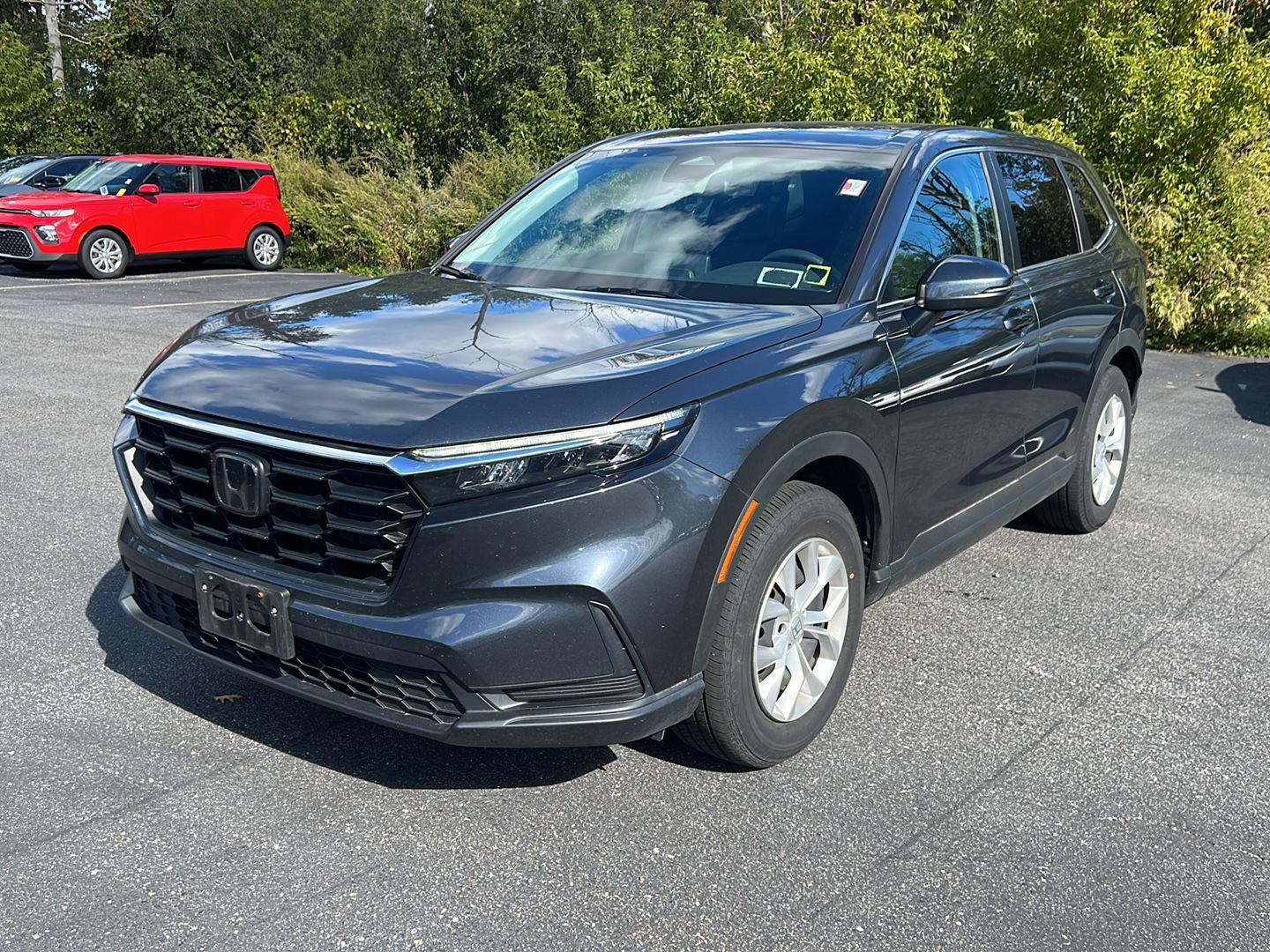 Used 2025 Meteorite Gray Metallic Honda LX image 2