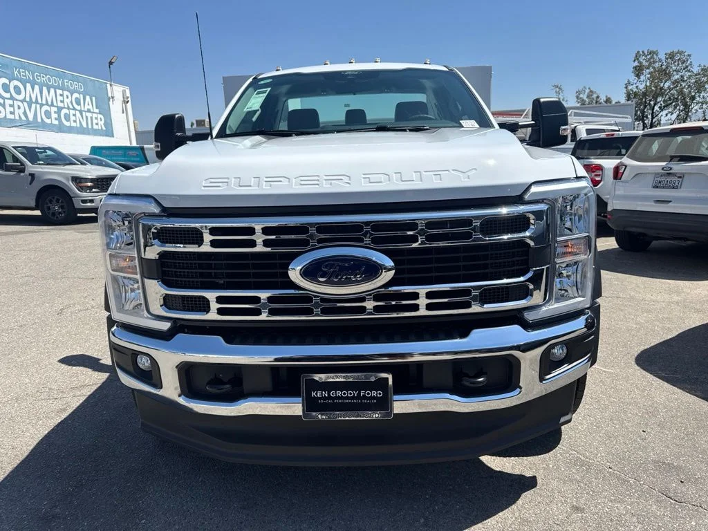 New 2026 Oxford White Ford XL image 14