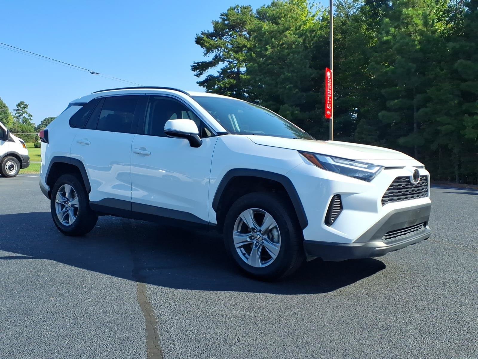 Used 2024 Ice Cap Toyota XLE image 7