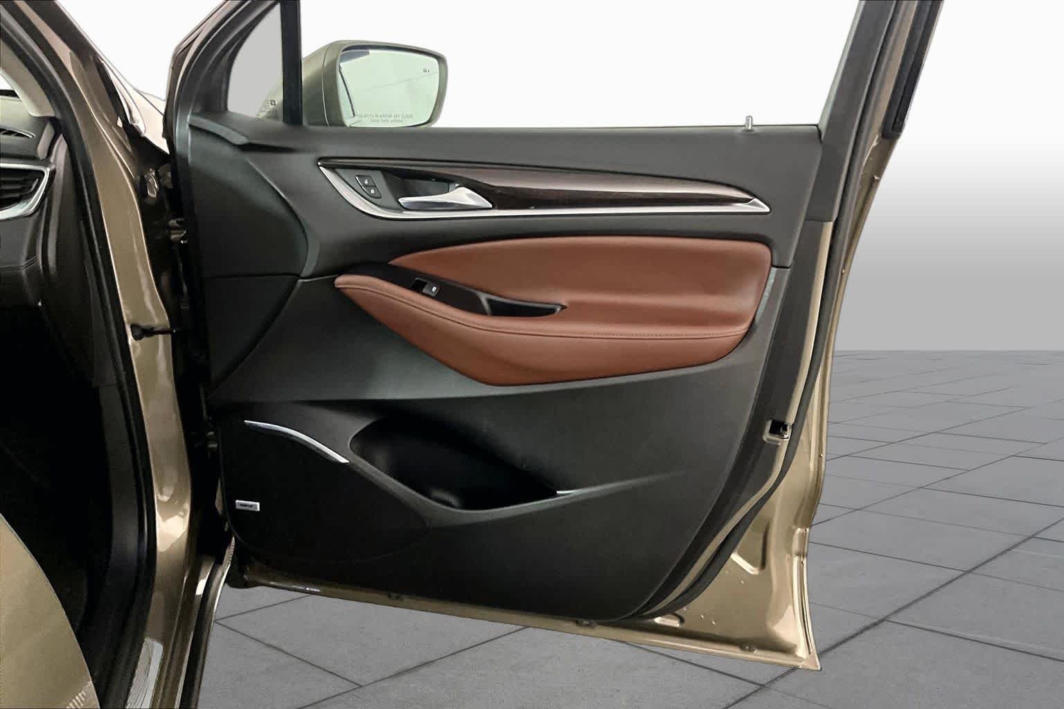 Certified Used 2020 CHAMPAGNE GOLD METALLIC Buick Avenir image 21