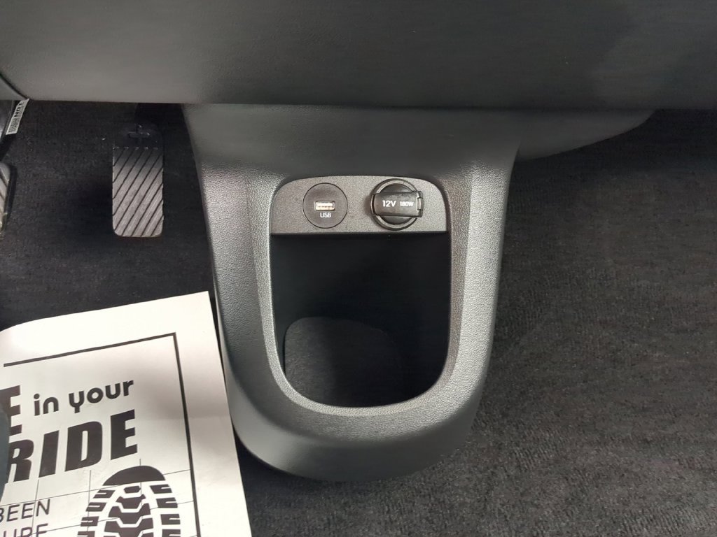 Used 2023 Gray Hyundai SEL image 23