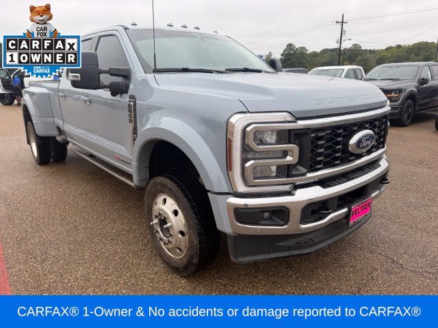 2025 Ford F-450 Super Duty Lariat