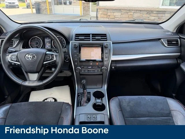 Used 2017 Red Toyota XSE V6 image 41