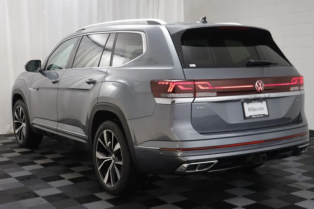 2024 Volkswagen Atlas SEL Premium R-Line - Photo 16