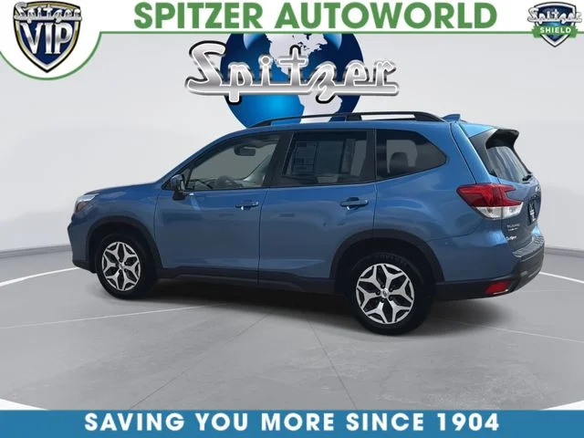 Used 2021 Blue Subaru Premium image 7